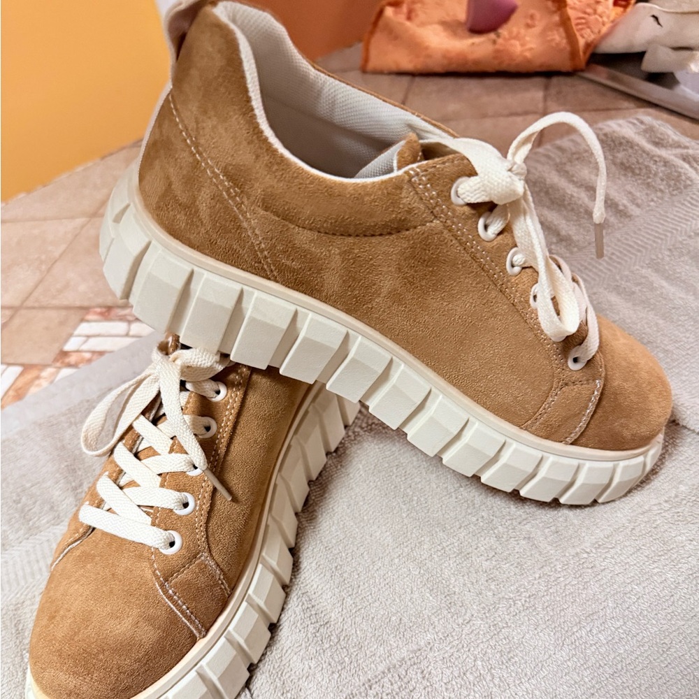 Brown Suede Women's Sneakers - Picture 3 of 8